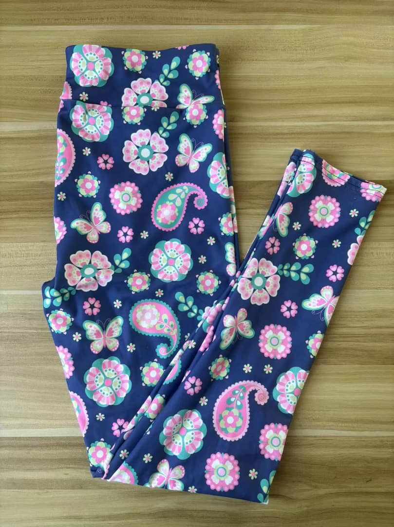 24/7 Full Length Leggings β Paisley Pretty Pattern - Image 2