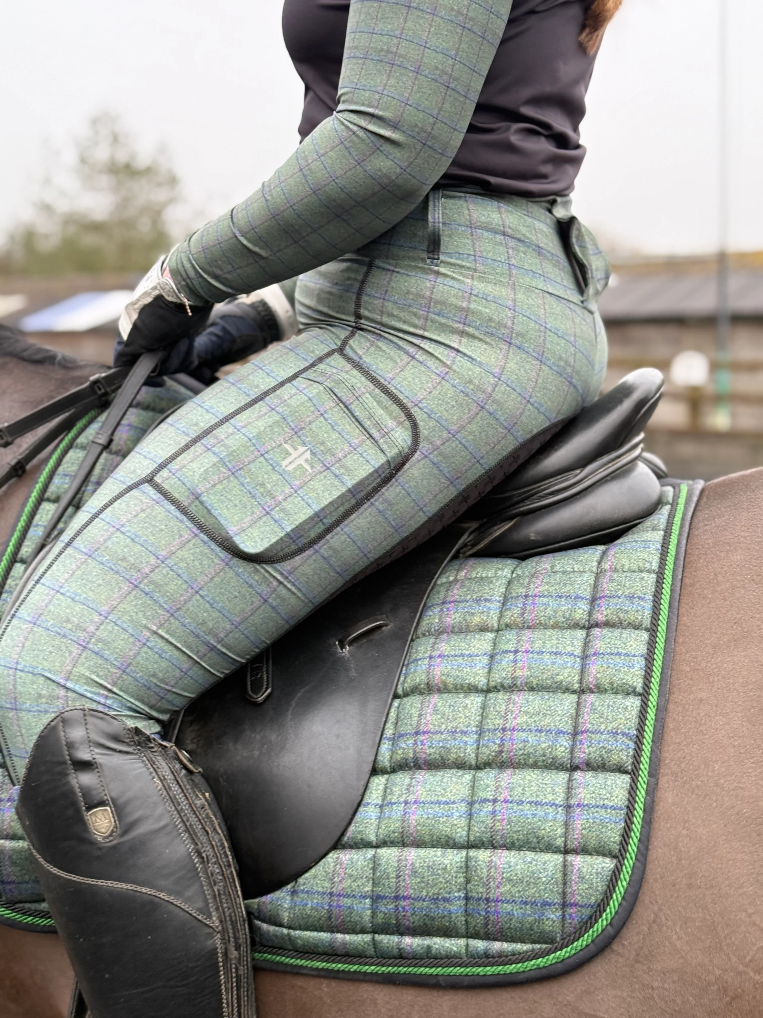 Cotswold Tweed CC Saddle Pads - Image 4